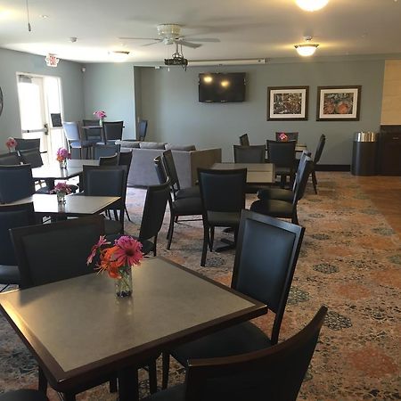 Grandstay Hotel & Suites Mount Horeb - Madison Eksteriør bilde