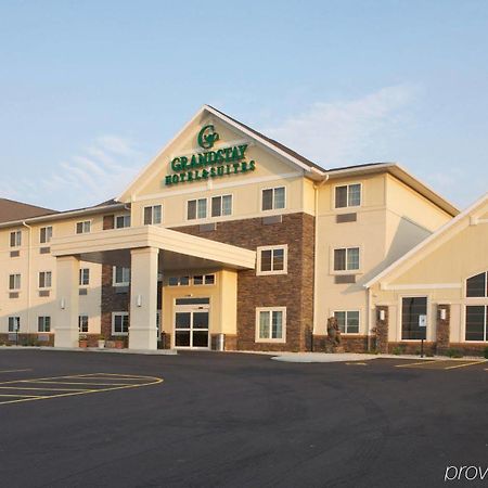 Grandstay Hotel & Suites Mount Horeb - Madison Eksteriør bilde