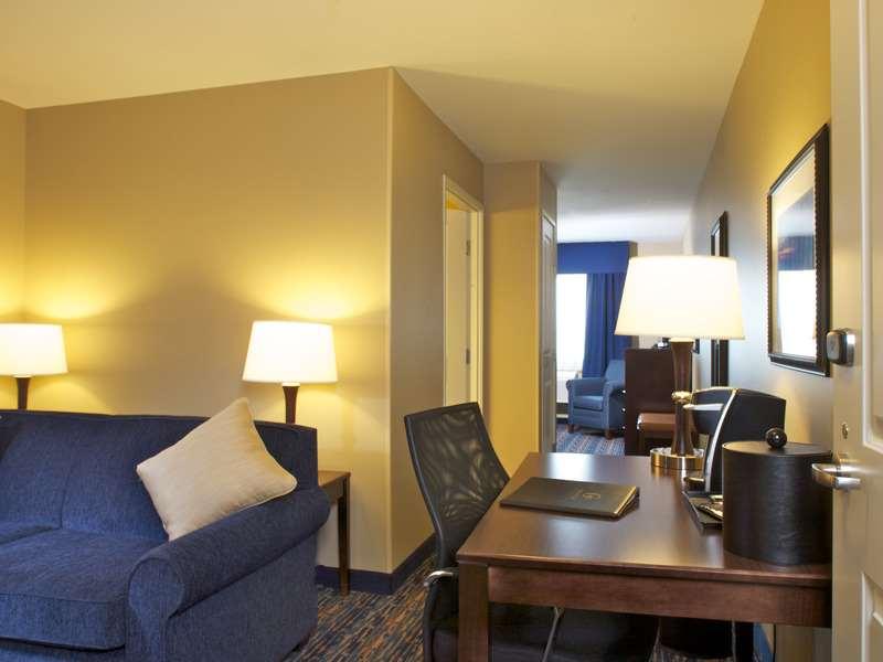 Grandstay Hotel & Suites Mount Horeb - Madison Rom bilde