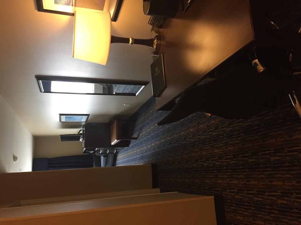 Grandstay Hotel & Suites Mount Horeb - Madison Rom bilde