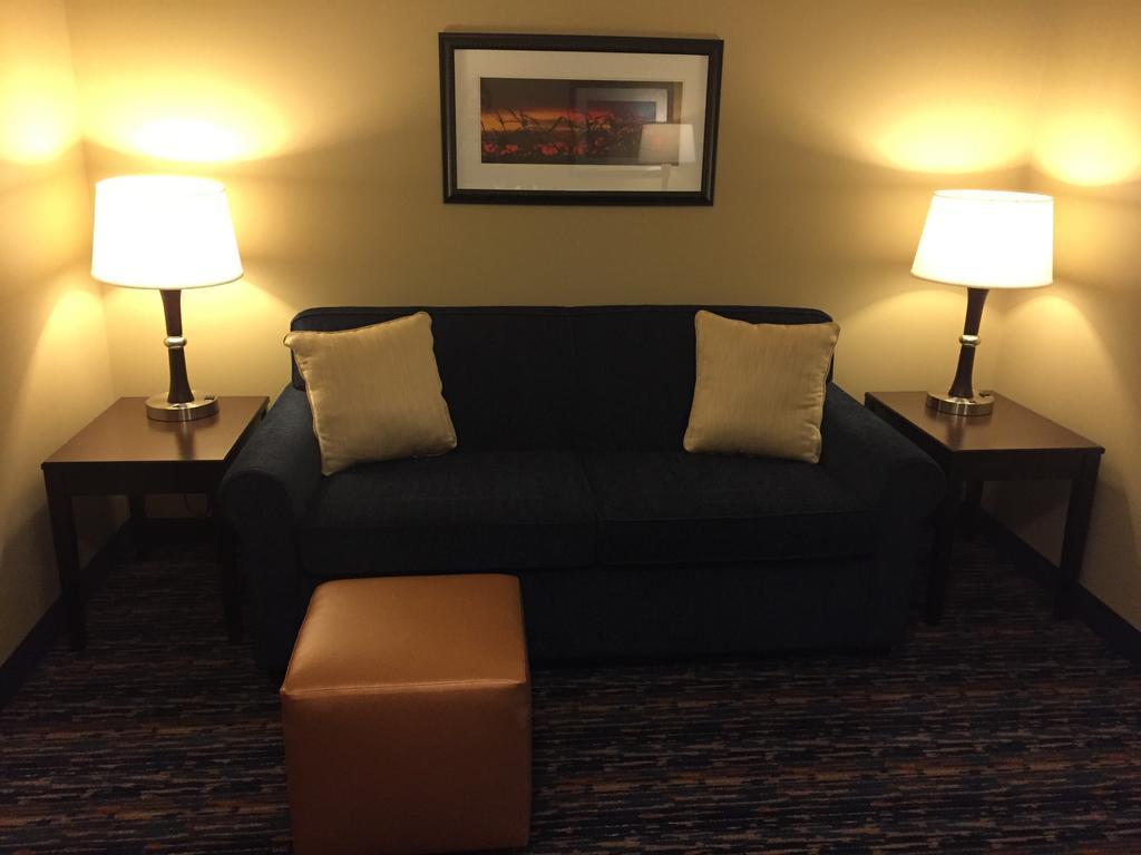 Grandstay Hotel & Suites Mount Horeb - Madison Rom bilde