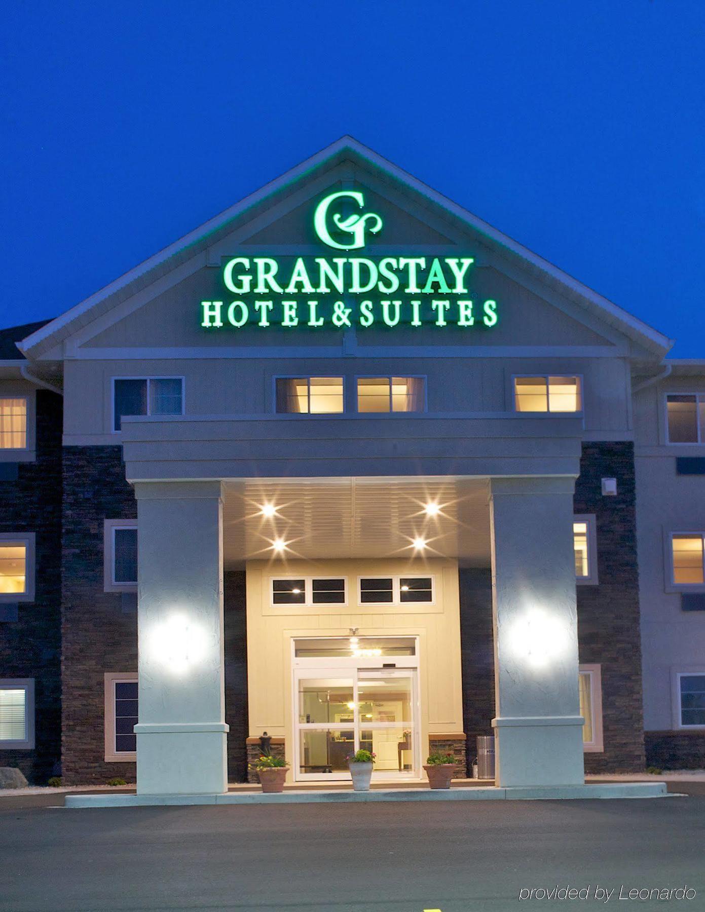 Grandstay Hotel & Suites Mount Horeb - Madison Eksteriør bilde