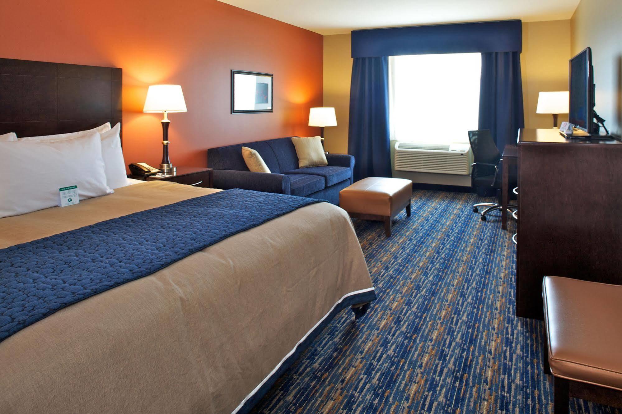 Grandstay Hotel & Suites Mount Horeb - Madison Eksteriør bilde