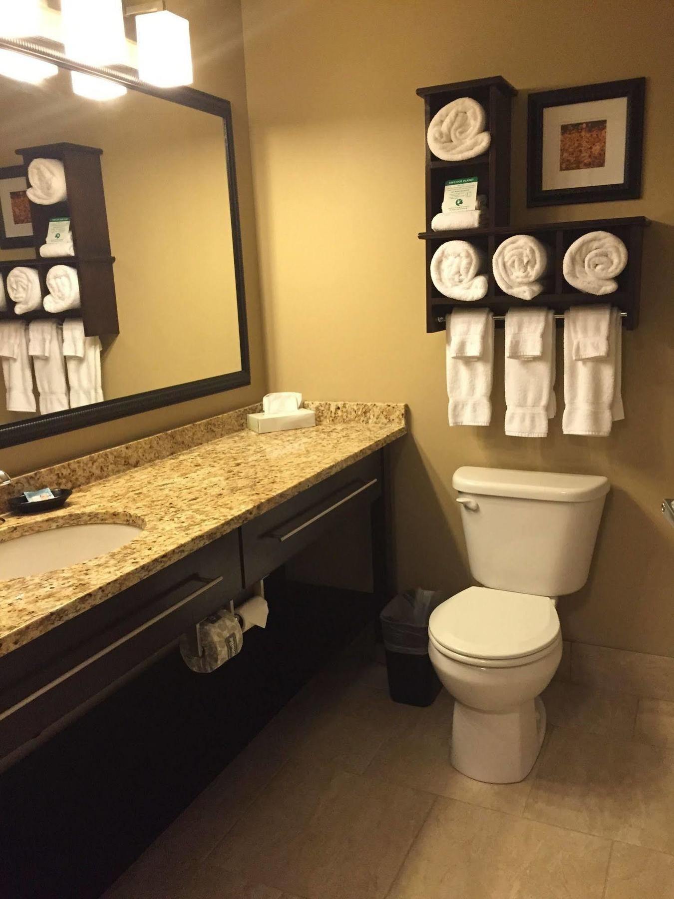 Grandstay Hotel & Suites Mount Horeb - Madison Eksteriør bilde