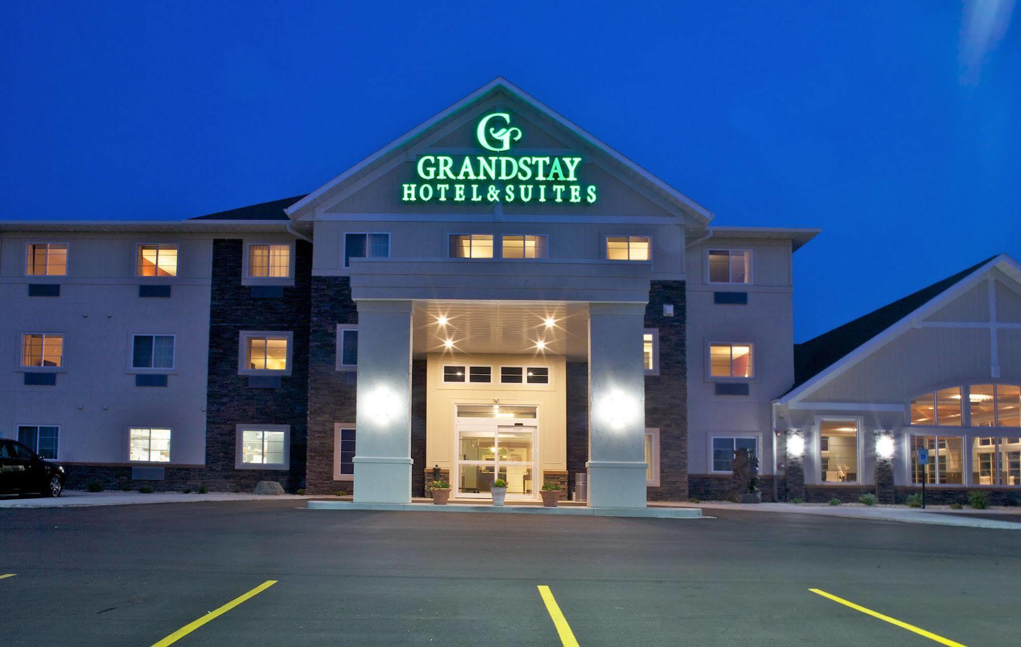 Grandstay Hotel & Suites Mount Horeb - Madison Eksteriør bilde