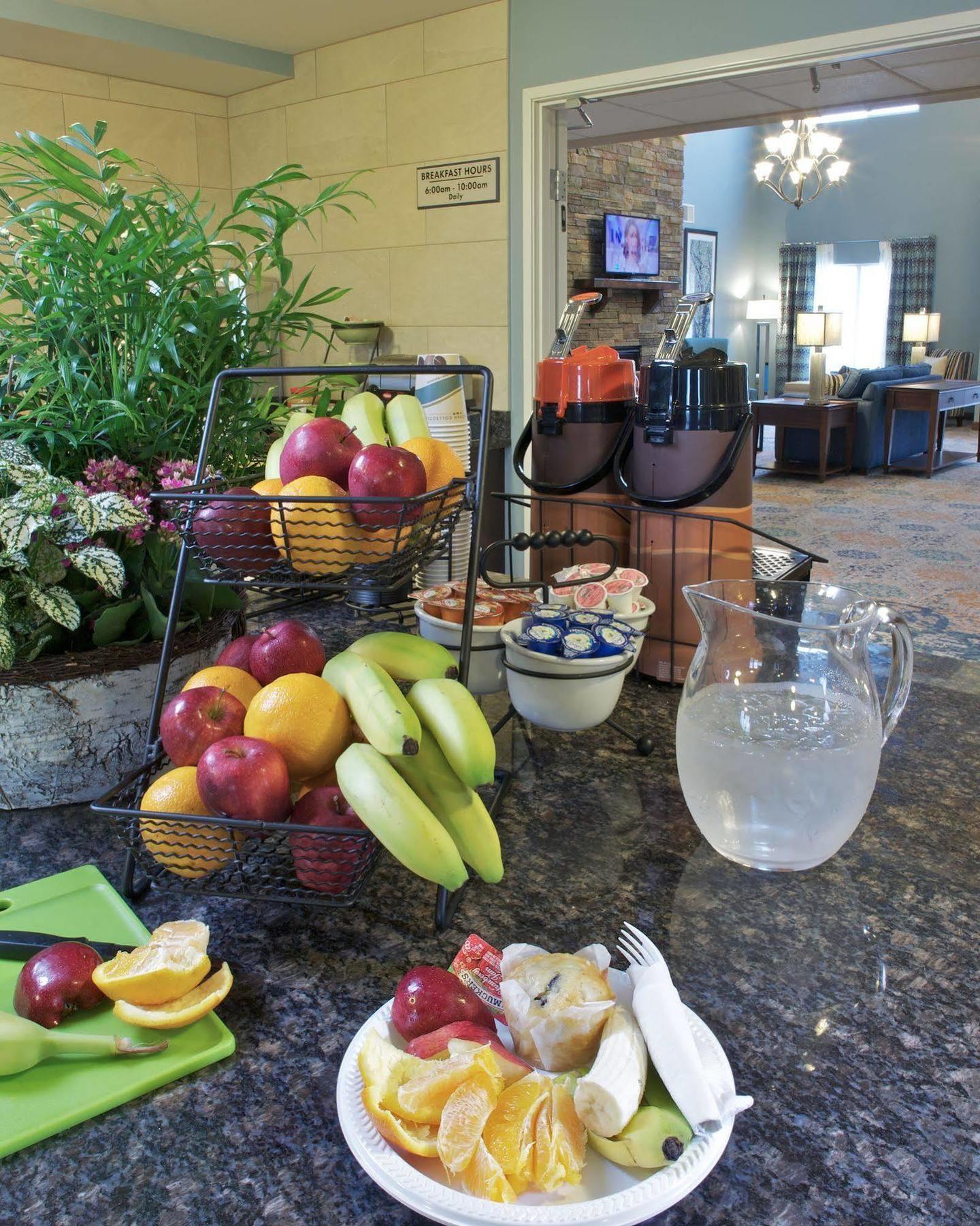 Grandstay Hotel & Suites Mount Horeb - Madison Eksteriør bilde