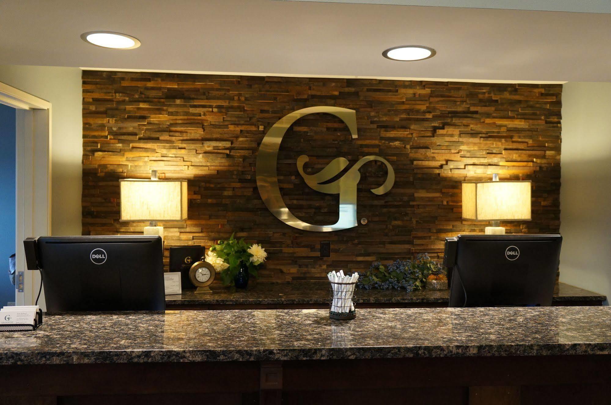 Grandstay Hotel & Suites Mount Horeb - Madison Eksteriør bilde